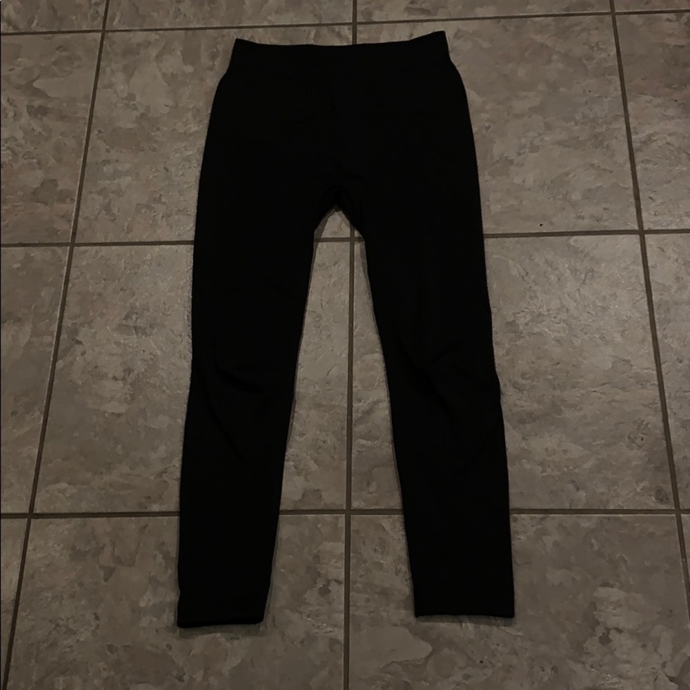 Black leggings